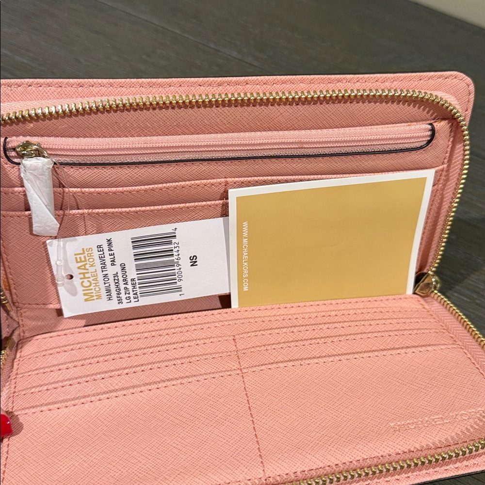 Michael Kors Blush Wallet with Gold Hardware - Picture 5 of 7